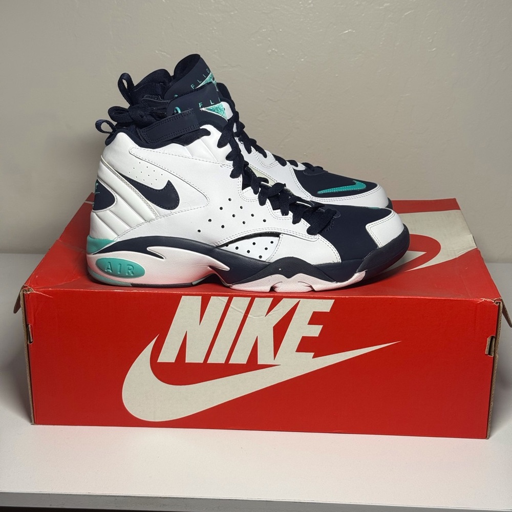 Nike Men's High-Top Basketball Shoes — White/Black/Teal